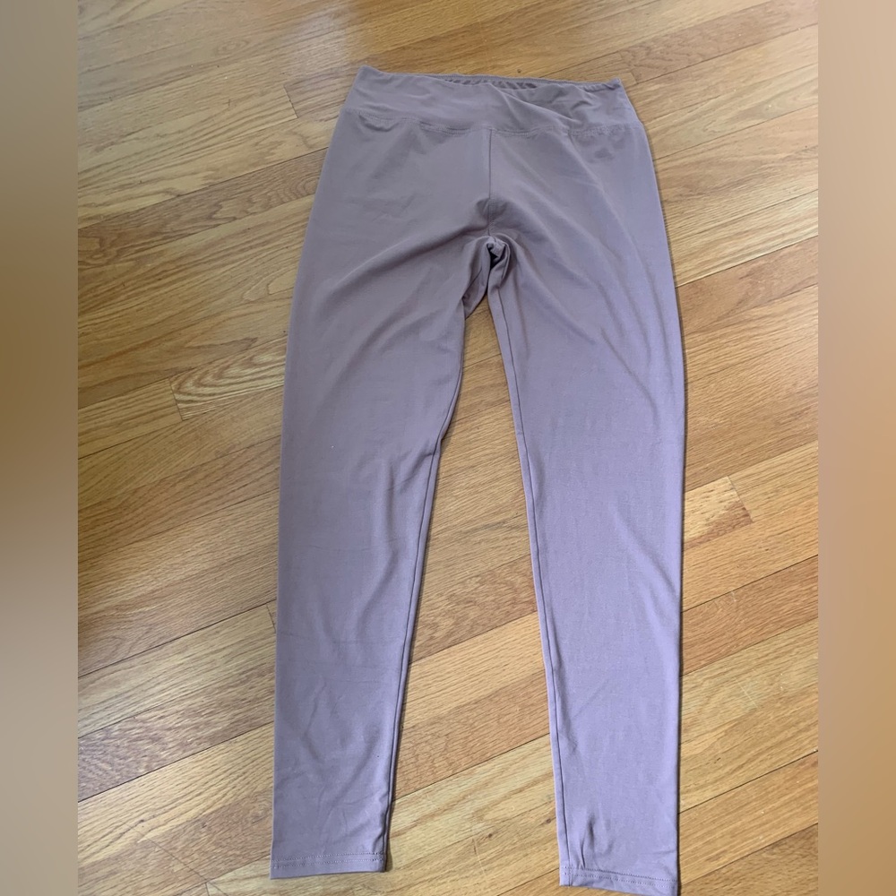 Women's Tan Plus Size Leggings